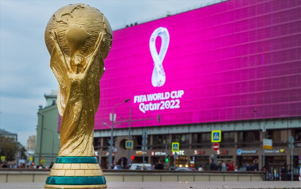 World Cup 2022 bắt đầu vào ngày 21 tháng 11 và kết thúc vào ngày 18 tháng 12 năm 2022.